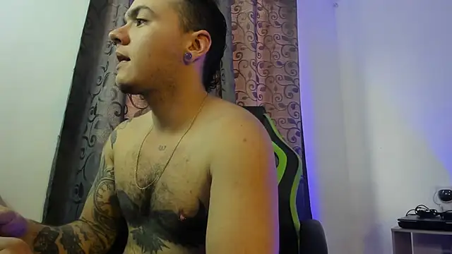 male pussy online show from September 19, 2025, 3:27 pm