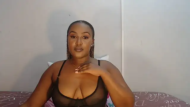 yummydoll97 online show from February 4, 2026, 7:20 pm