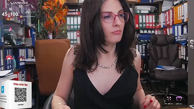 classyladyrellax online show from April 29, 2026, 12:09 pm