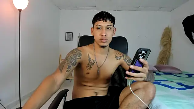 slim master12 online show from March 21, 2026, 11:41 pm