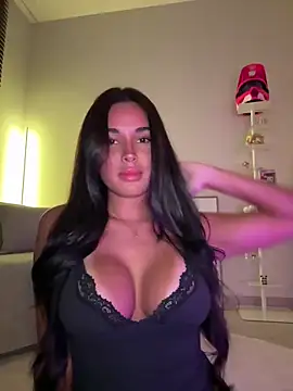 Snapshot of Lizhush_ chatting on April 7, 2026, 3:58 pm Lizhush online show from April 7, 2026, 3:58 pm