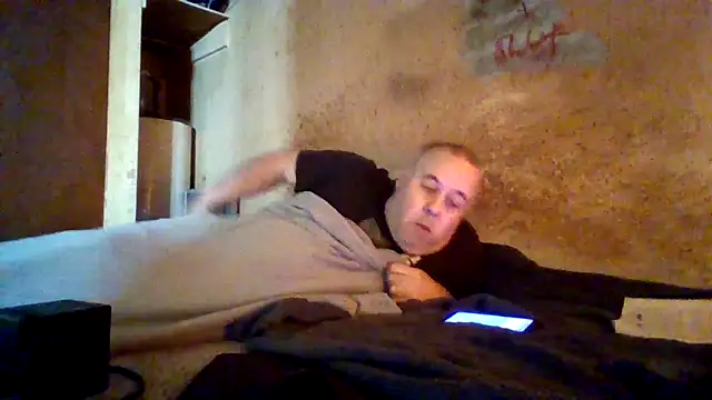 Nightshade7712 online show from March 17, 2026, 7:39 pm