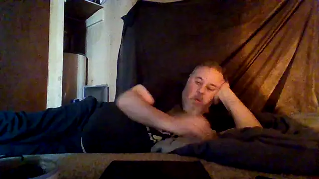 Nightshade7712 online show from February 10, 2026, 7:35 pm