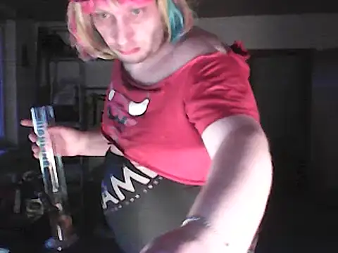 Family666Zombie online show from April 18, 2026, 6:43 pm