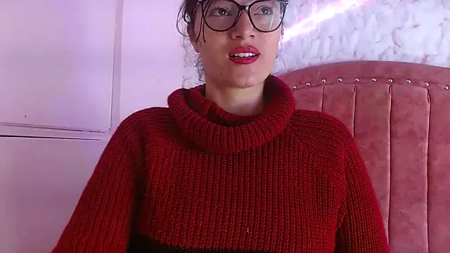 lunazulsj online show from January 24, 2025, 2:08 pm