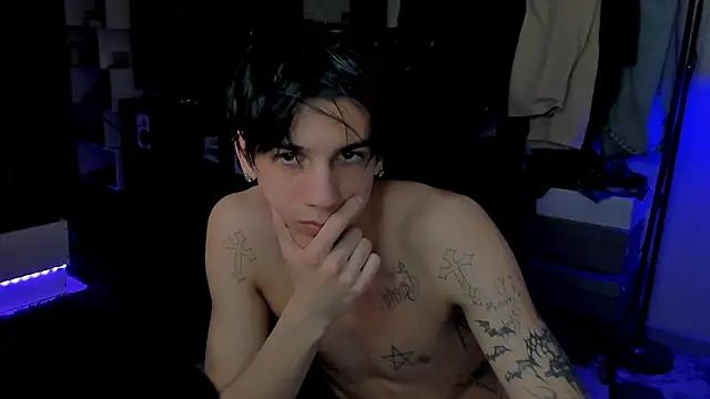MarkBrowniii online show from May 22, 2026, 1:36 am