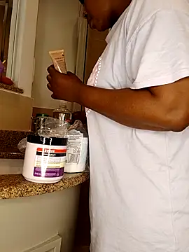 Snapshot of Nattybae09 chatting on December 20, 2025, 1:08 am Nattybae09 online show from December 20, 2025, 1:08 am