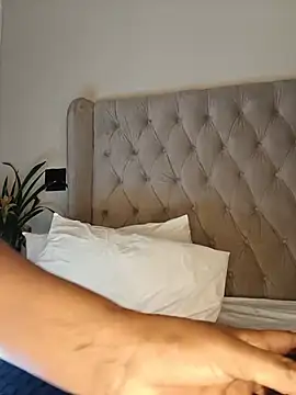Nattybae09 online show from August 6, 2026, 5:02 am