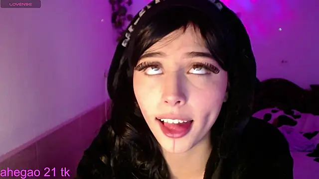 shayla bbs online show from November 21, 2025, 12:59 pm