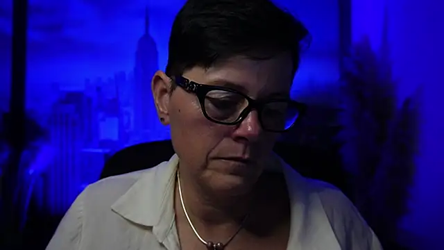 ninarandmann online show from November 26, 2025, 6:08 pm