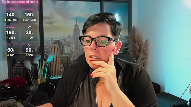 ninarandmann online show from September 30, 2025, 3:51 pm