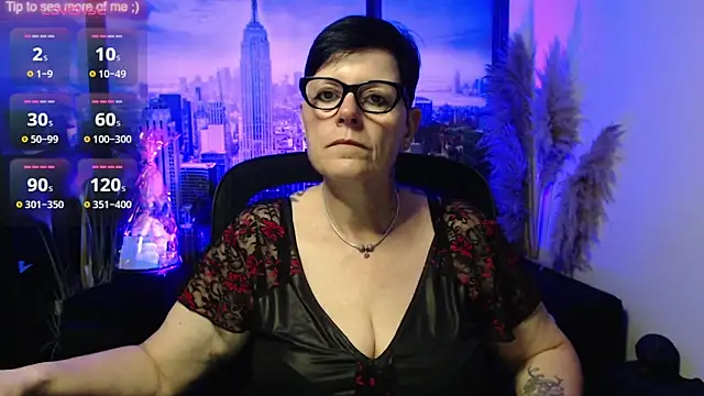 ninarandmann online show from June 6, 2026, 5:29 pm