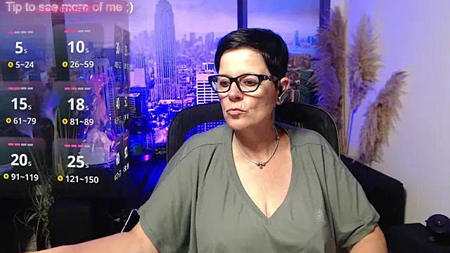 ninarandmann online show from July 31, 2026, 2:26 pm
