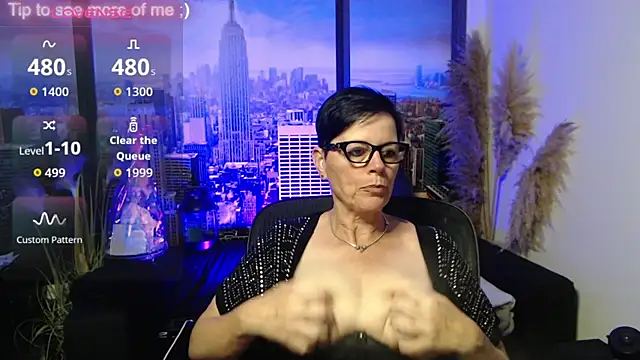 ninarandmann online show from July 29, 2026, 2:38 pm