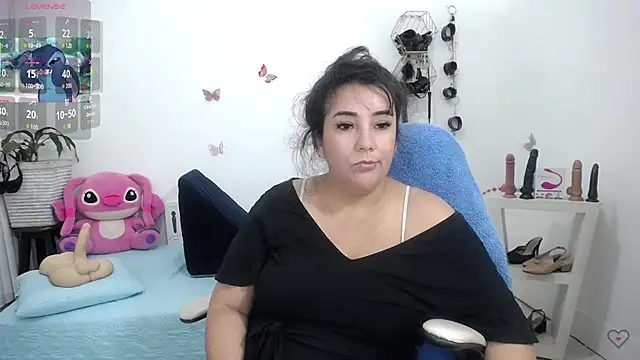 mom hot   online show from June 28, 2026, 4:24 pm