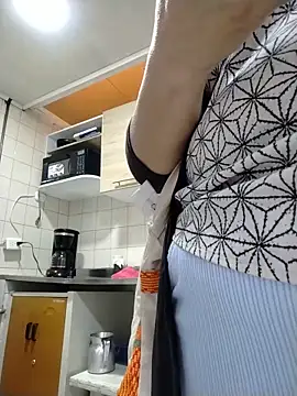Natasha milf   online show from May 14, 2026, 12:46 pm