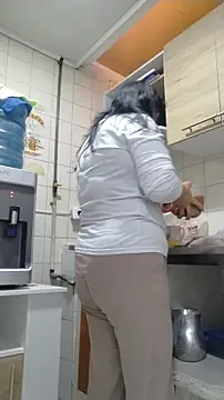 Natasha milf   online show from June 27, 2026, 4:02 pm