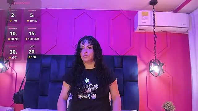 Snapshot of hanny_milf chatting on June 7, 2026, 12:21 pm hanny milf online show from June 7, 2026, 12:21 pm
