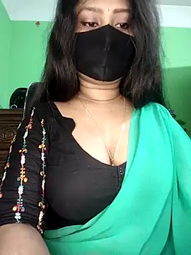 Snapshot of Idhika_Paul chatting on March 23, 2026, 2:44 am Idhika Paul online show from March 23, 2026, 2:44 am