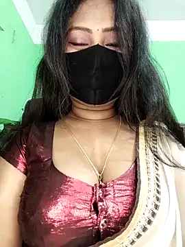 Snapshot of Idhika_Paul chatting on February 17, 2026, 6:05 pm Idhika Paul online show from February 17, 2026, 6:05 pm