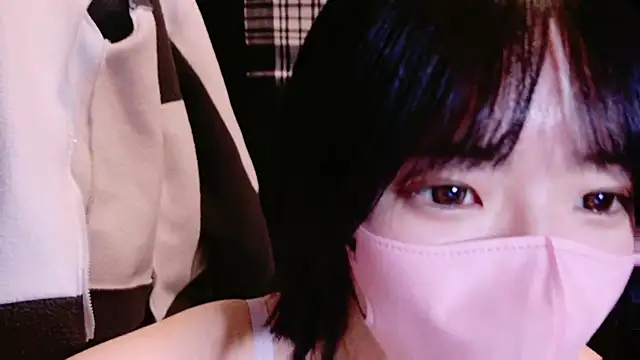 ranran ch online show from March 12, 2025, 6:18 am