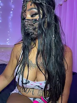 kamila french online show from August 4, 2026, 11:20 pm
