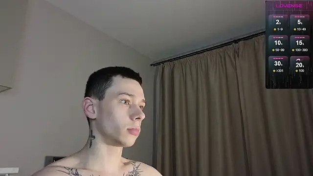 R1mmo   online show from December 16, 2025, 8:18 am