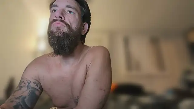 Armyexhibitionistvet online show from October 6, 2025, 2:24 am