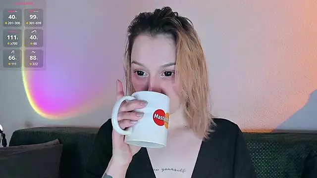 CrystalRey online show from March 16, 2026, 7:56 am