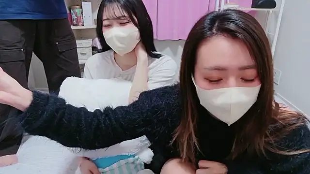 ayu yu xo online show from February 26, 2026, 7:30 am