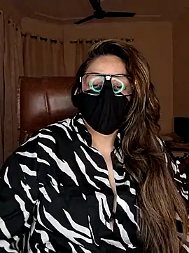 SEXY-Sardarni online show from March 12, 2025, 3:29 pm