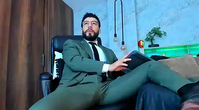 bruno woods online show from March 16, 2025, 3:39 pm