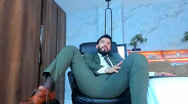 bruno woods online show from March 11, 2025, 8:20 pm