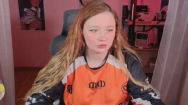 Snapshot of carolina_elf chatting on March 3, 2026, 5:03 am carolina elf online show from March 3, 2026, 5:03 am