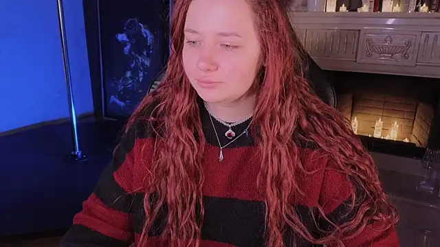 Snapshot of carolina_elf chatting on October 14, 2025, 5:41 am carolina elf online show from October 14, 2025, 5:41 am