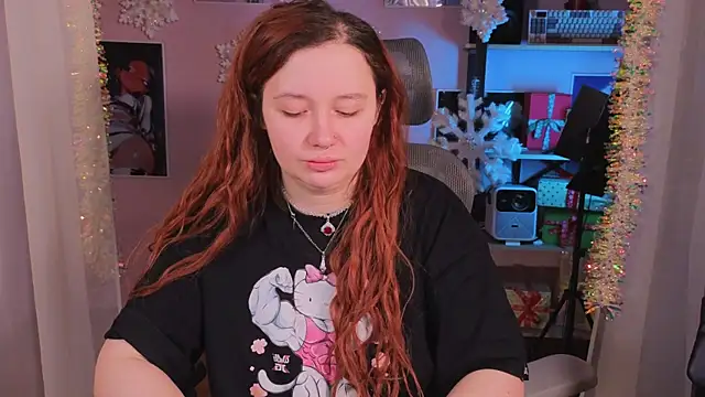 Snapshot of carolina_elf chatting on December 17, 2025, 4:39 am carolina elf online show from December 17, 2025, 4:39 am