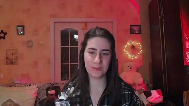 INELIKA online show from September 8, 2025, 9:14 pm