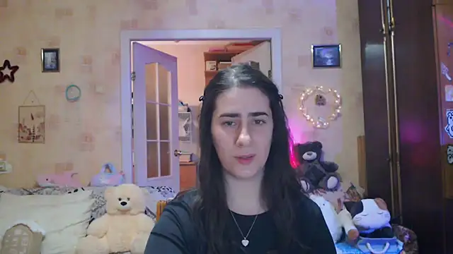 INELIKA online show from September 15, 2025, 8:31 pm