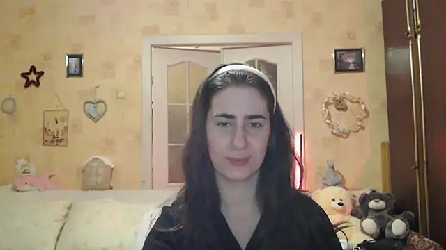 INELIKA online show from October 14, 2025, 9:47 pm