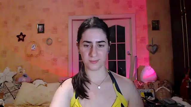 INELIKA online show from March 6, 2025, 10:04 pm