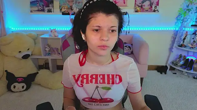 Snapshot of Katya_Zaitseva chatting on June 24, 2026, 6:17 pm Katya Zaitseva online show from June 24, 2026, 6:17 pm
