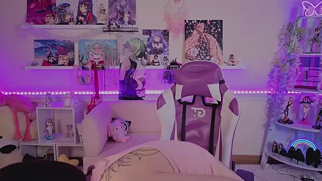 Snapshot of Katya_Zaitseva chatting on February 20, 2026, 1:35 pm Katya Zaitseva online show from February 20, 2026, 1:35 pm