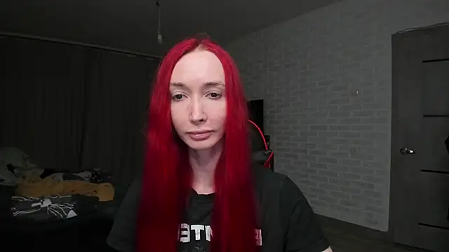 Roxy Silver online show from March 9, 2026, 5:05 pm