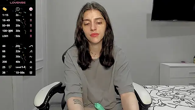 broosnica1 online show from September 17, 2025, 6:15 am