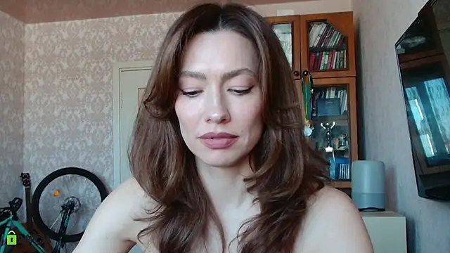 alicia spicy online show from March 23, 2026, 6:13 am