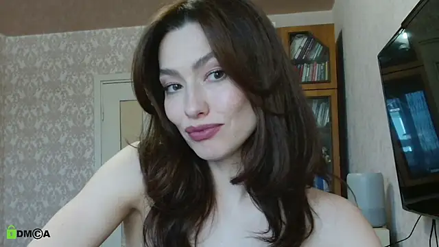 alicia spicy online show from May 8, 2026, 1:37 pm