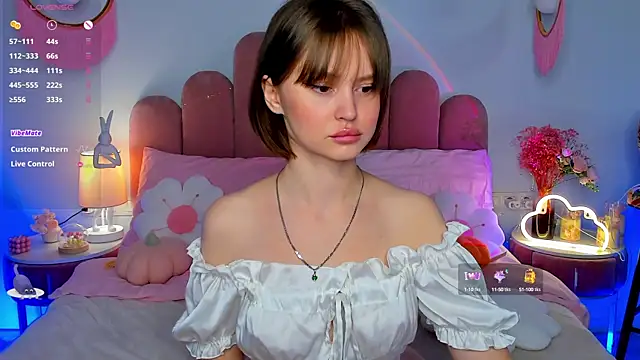 MaryLew online show from October 12, 2025, 5:31 am