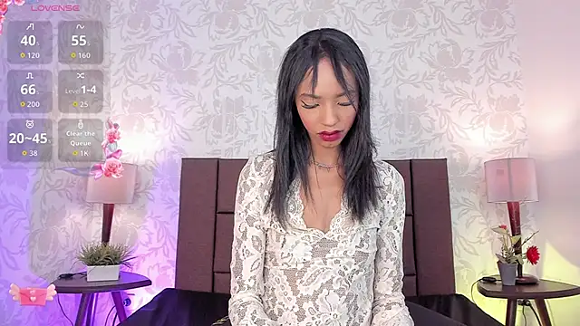 xenia golden online show from October 21, 2025, 1:32 pm