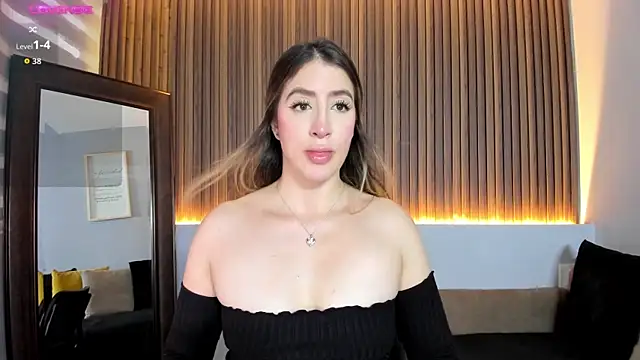 AlejaCruz  online show from July 31, 2026, 7:33 pm