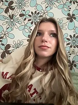 adel secret online show from October 1, 2025, 12:09 pm